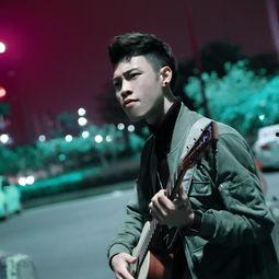 广东雨神深夜爆料事件视频,揭秘娱乐圈背后真相 第2张 广东雨神深夜爆料事件视频,揭秘娱乐圈背后真相 第2张